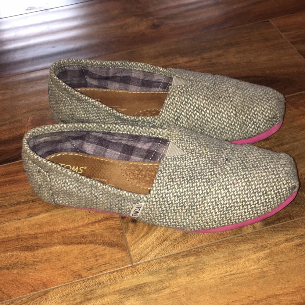 TOMS Grey Tweed, size 7.5